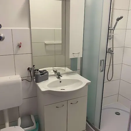 With Parking Space Preko, Ugljan - 23327 Preko